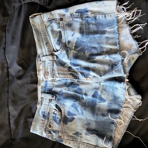 Levi shorts